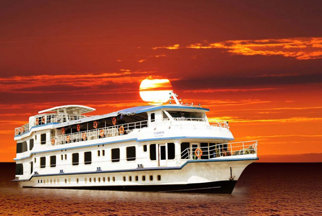 Sunset Boat Cruise in Goa