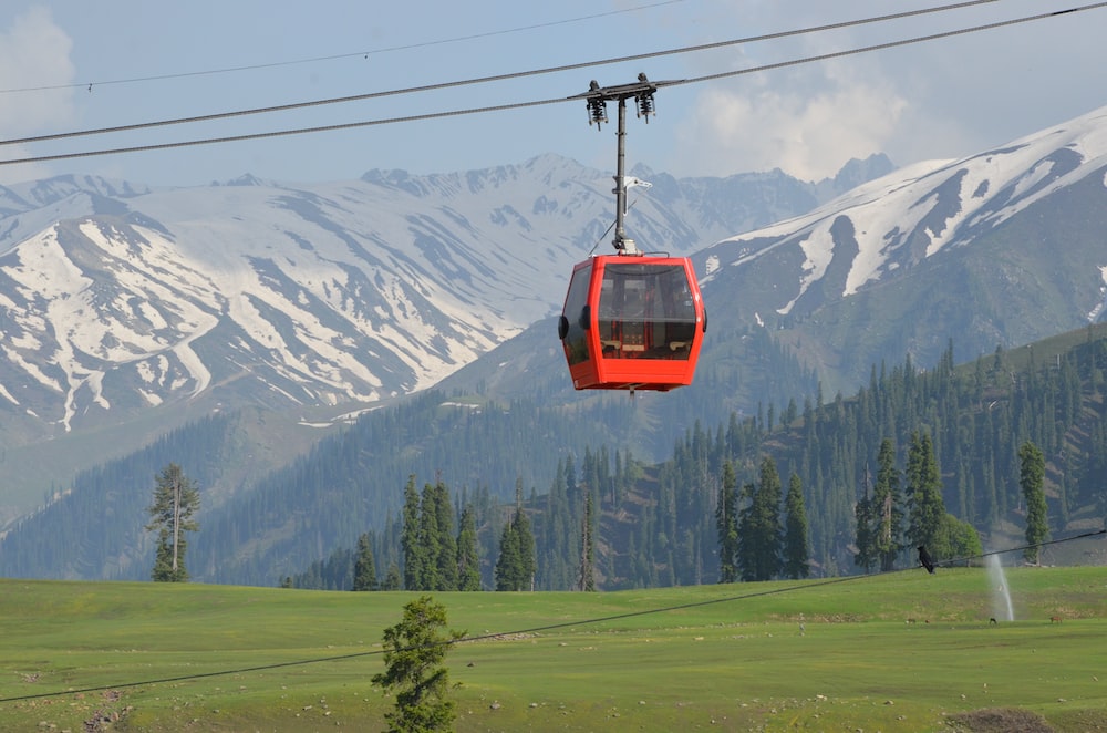 Kashmir with Gulmarg Stay